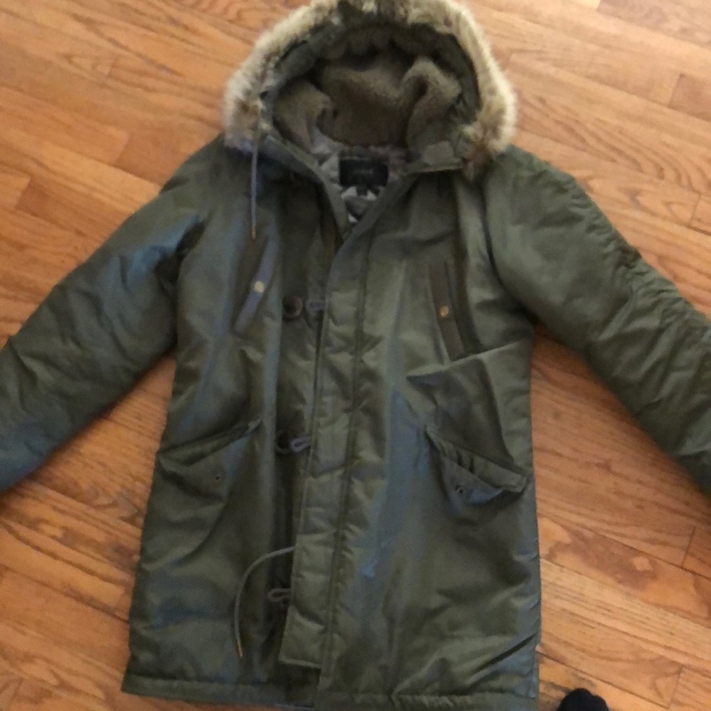 Warm J Crew coat! ❄️☃️🌬